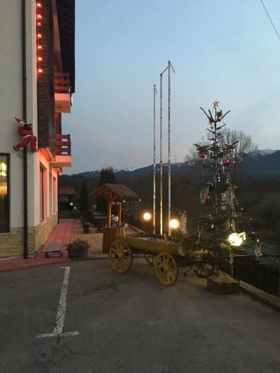 Bistrica Hotel 사모코프 외부 사진