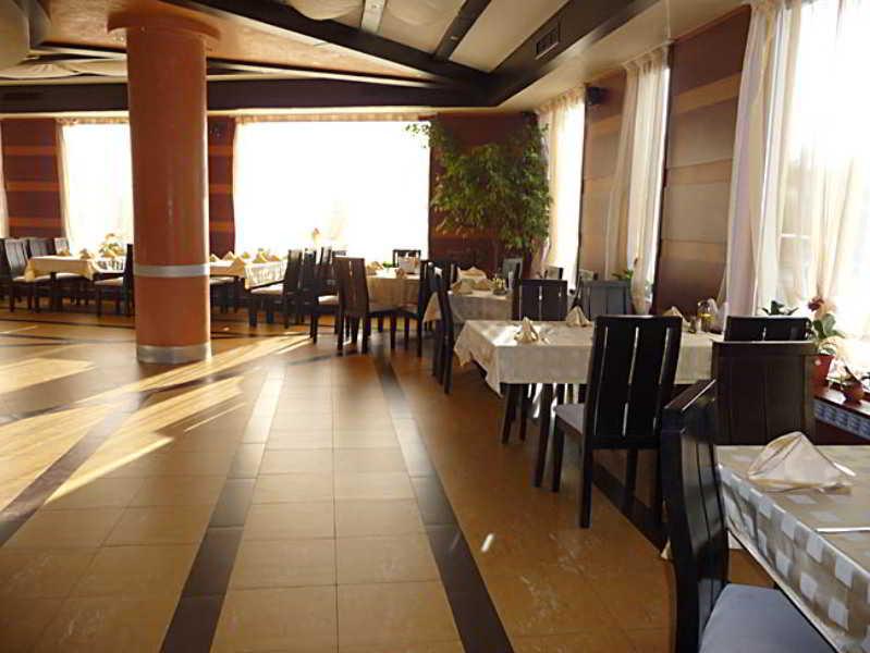 Bistrica Hotel 사모코프 레스토랑 사진